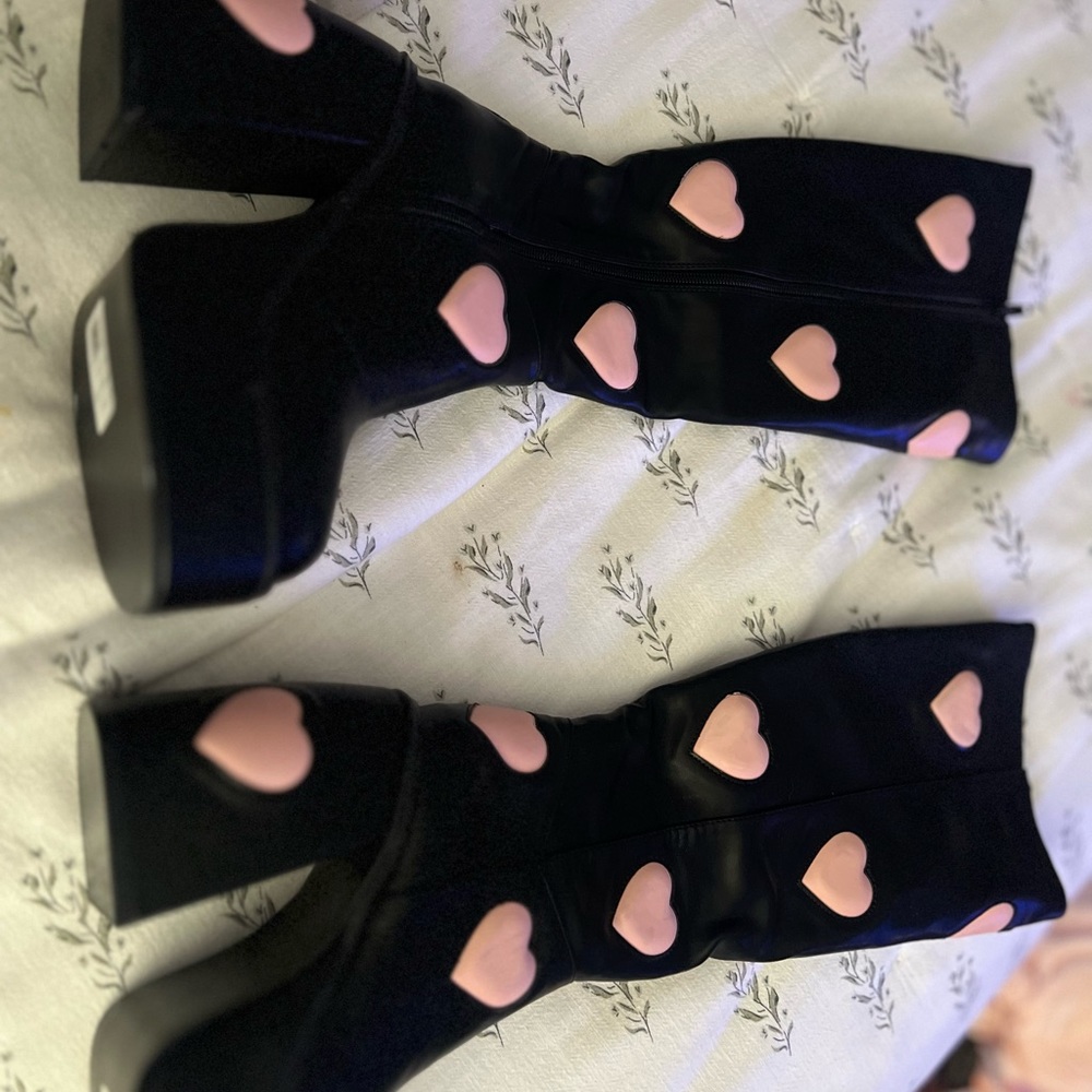 Women’s boots